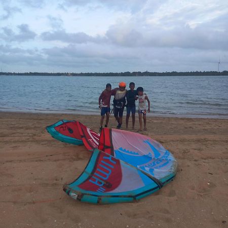 Red Coral Kitesurfing Resort 卡尔皮蒂耶 外观 照片